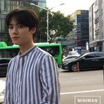 [프듀<b>X</b>] 강민희 <b>팬</b> 만났을때 표정 봐봐ㅠㅜ