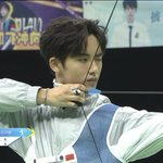 [NCT] 윈윈 양궁 <b>자태</b>봐...