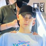 [EXO] <b>찬열</b>이 뒤에 준면이 있어용