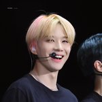 최근 <b>파리콘</b>에서 엔시티 정우 개잘생김