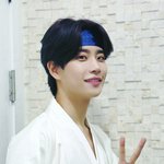 자꾸 <b>제지</b>당하는 아이돌