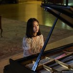 열일하는 한지민