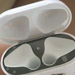 [댓글부탁해] 에어팟 <b>철가</b>루 방지 스티커 말이야