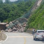 시간당 최고 70㎜…게릴라성 <b>폭우</b>에 전국 곳곳 물난리