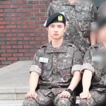 [EXO] 친구한테 경수 군ㄷㅐ에서 찍은 사진 보여줬더니