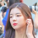 <b>동골동골</b> 예쁜 여돌