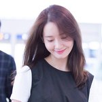 윤아에게 절대로 비밀을 말하지 말자