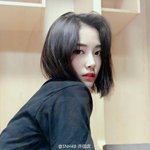 중국 단발여신으로 유명한 여돌 쉬쟈치 성형 안하고 그냥 <b>쌍테</b>붙이네