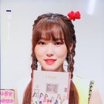 <b>팬</b>싸에서 최애 앨범이랑포토북받은 <b>여</b>돌