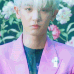 [EXO] 찬열이 <b>핑크</b>색 수트 입은거 티저 사진 떴으면ㅠ