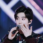 [EXO] 벱뷔걸~ 아침을 설레게하는 콘서트 며닝코올~