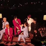 [EXO] 웨<b>잇</b>할<b>때</b> 종대가 뒤로 돌아서 준면이랑