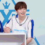 정모야 보고싶다 브이<b>앱</b>이라도 해줘