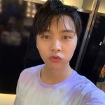 [NCT] 쟈니 뭔가 점점더 이뻐<b>지네</b>