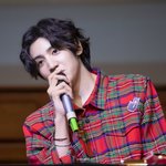 팬싸에서 키 인증한 아이돌