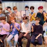 [엑스원] <b>강민희</b>는 눈이 얼마나 큰거임