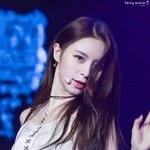 강렬한 포스 <b>장착</b>한 女아이돌