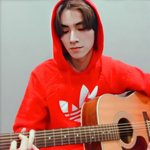 [NCT] 기타치는 남자 <b>샤오</b>준