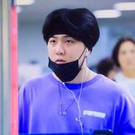 [프듀X] 와이지 이제 <b>소속</b>가수도 관리안하는모양