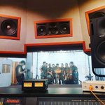 [드루와] 오늘 군대간 아이돌들 <b>녹음</b>했다함