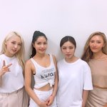 분명 멤버 모두 낯을 많이 가리는 그룹