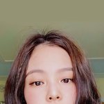 [댓글부탁해] 제니 지금 <b>샤넬</b> 본사 <b>엠버</b>서더 맞는데 왜 날조하지