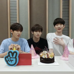 <b>창욱</b>이가 생일선물 받는법