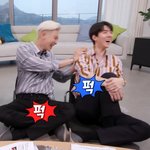 [EXO] 박찬열 웃을때 때리는거 개웃기네ㅋㅋㅋㅋㅋ