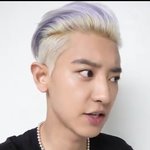 [EXO] 찬열이 머리색 완전 <b>투톤</b>이 돼버렸넹