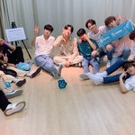 [<b>엑스</b>원] 아까 기사떴는데