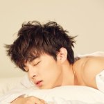 [댓글부탁해] <b>엘르</b> 김우석 짤 풀린거 보구가