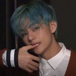 [방탄소년단] VR하면서 <b>가상</b>세계 체험하랬더니