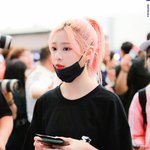 [댓글부탁해] 현재 걸그룹 비주얼 <b>원탑</b>.JPG
