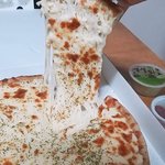 치즈핵폭탄피자 쩌네 ㅎㅎㅎ