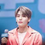 너무 예뻐서 <b>혼란</b>스러운 男돌