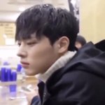 ㄹㅇ 얘 <b>콧대</b>