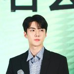 [세훈] 190730 <b>칭다오</b> 팬사인회 고화질3