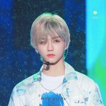 <b>재민</b>이 앞머리 물 다 빠졌나봄ㅋㅋㅋ