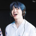 힘들때 <b>마다</b> 찾아보게 되는 아이돌
