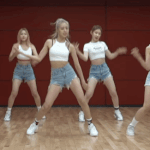 있지 <b>리아</b> 춤 진짜 못 춘다...