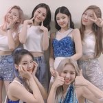 <b>신예</b>은 ㅈㄴ예쁘지 않냐