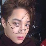 [EXO] 종인이 안경 <b>자주</b> 써줬으면 좋겠다ㅠㅠㅠ