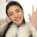 있지 <b>예지</b>랑 김상균 닮은거같아
