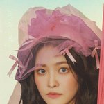 예리 눈 개<b>크다</b>