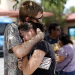 미국 대형 총기<b>난사</b> 60여명 사상