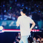 [EXO] <b>뒷모습</b>만 봐도 소리가 들림