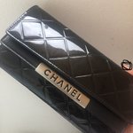 [19] 얘들아 이거 샤넬 <b>진품</b>임?ㅋㅋㅋㅋㅋ