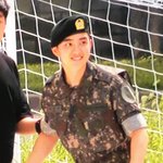[EXO] 경수야 슬슬 제대하자