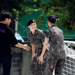 [EXO] <b>무슨</b> <b>사람</b> <b>눈</b>이 이렇게 크냐..
