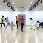 와 근데 남도현 표정 되게 자유<b>자재</b>로 잘 짓는거 같아